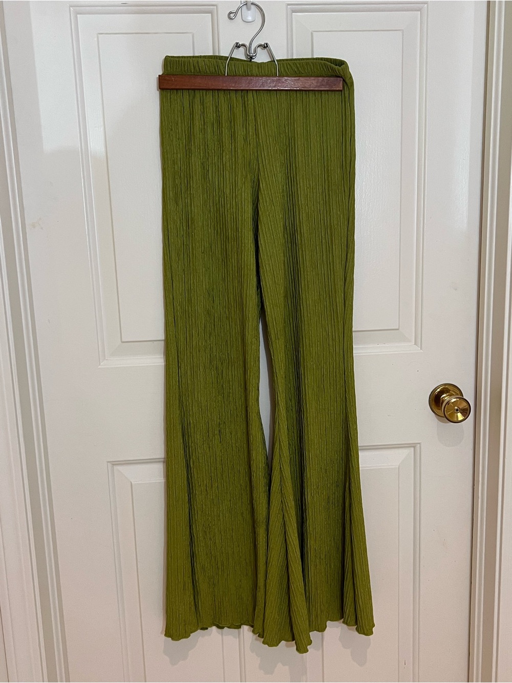 Cute Moss Green Wide-Leg Pleated Pants